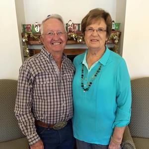 Meet your Posher, Juanell